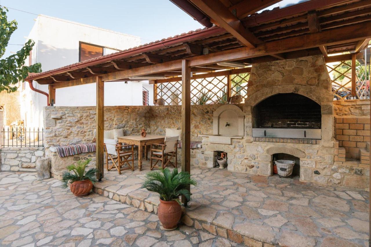 Villa Fontana Perion Экстерьер фото